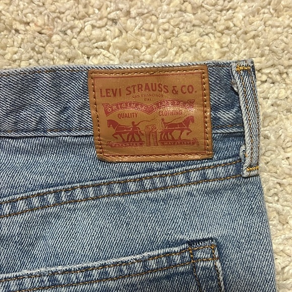Levi Strauss‎ Medium Wash Jean Shorts 28 Waist - Picture 3 of 8